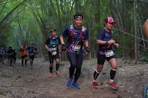 BIB: 3002, 3266, 3020
                            <button type="button" onclick="openModal(4110739)" class="btn btn-primary btn-sm float-right btn-popup" data-toggle="modal" data-target=".modal-high-quality">
                        <i class="fas fa-shopping-cart"></i> Add to Cart
                    </button>
                                            <button type="button" onclick="isThisMe(4110739, true)" class="btn btn-success btn-sm float-right btn-popup btn-isme hidden" data-toggle="tooltip" data-placement="bottom" title="นี่คือรูปของคุณใช่ไหม คลิกที่นี่เพื่อเอาเข้าอัลบั้ม">
                        <i class="fas fa-plus"></i> Add to album
                    </button>
                    <button type="button" onclick="isThisMe(4110739, false)" class="btn btn-warning btn-sm float-right btn-popup btn-isnotme hidden">
                        <i class="fas fa-ban"></i> Remove from album
                    </button>